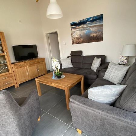 N11 Ferienhaus Mit Garten In Eckwarderhoerne 布特亚丁根 外观 照片